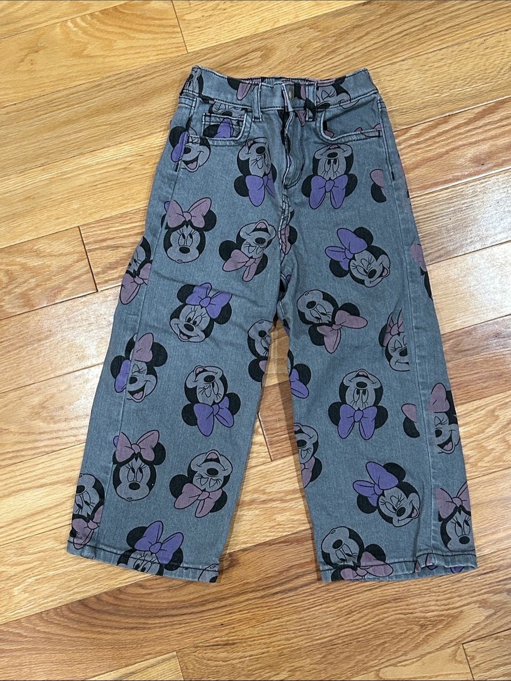 Disney Gray Jeans with Minnie Mouse Print and Purple & Pink Bows - New No Tags